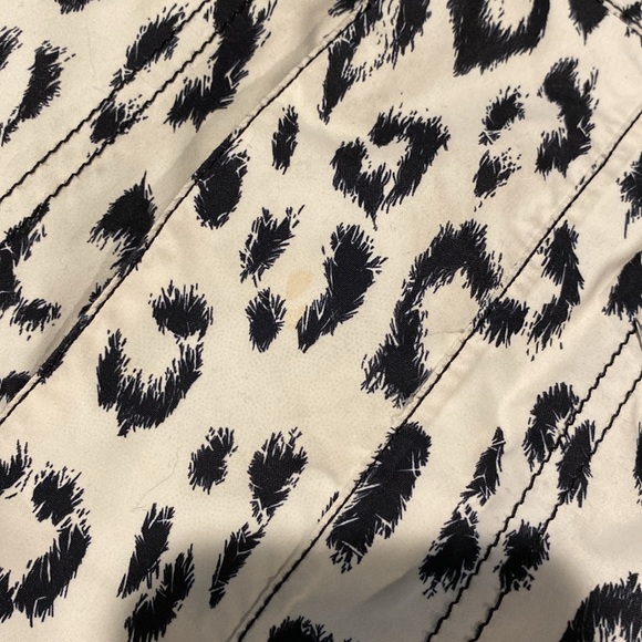 Burton Snowboard Jacket - Picture 11 of 12